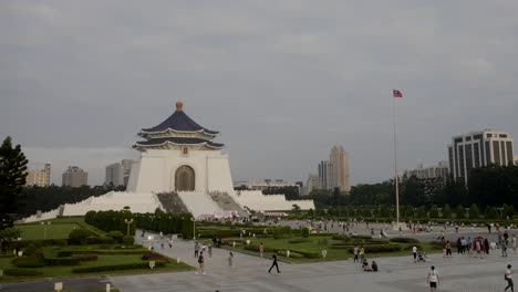 Monumento-a-Chiang-Ka-Shek-Taipei-04