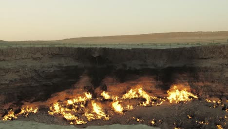 Door-To-Hell-in-Turkmenistan-01