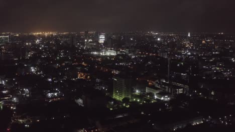 Stadt-Bei-Nacht-Nigeria-Drohne-05