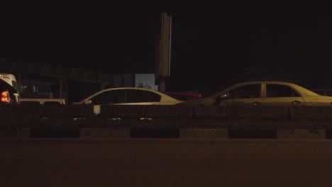 Verkehr-In-Der-Nacht-Nigeria-04