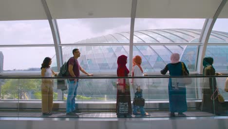 Airport-Travelator-Singapore-02