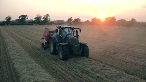 Tractor-Baling-Straw-02