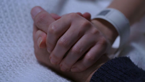 CU-Hospital-Patient-and-Visitor-Holding-Hands
