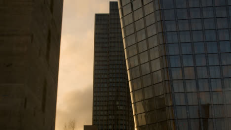 Pan-of-Tall-Buildings-in-London