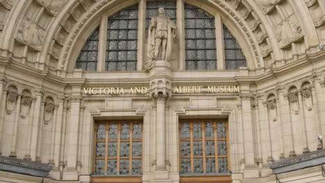 Front-View-Of-Main-Entrance-Of-The-V-and-A-in-London