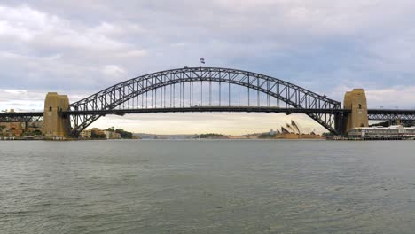Sydney-Harbour-Bridge-from-Blues-Point
