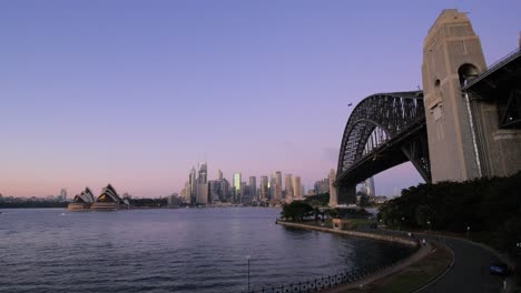 Sydney-Bridge-and-harbour-at-Dawn