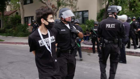 Hollywood-Busy-Police-Scene-With-Arrests-After-Protest