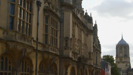 Panning-Shot-of-Oxford-Town-Hall-and-Museum-of-Oxford-