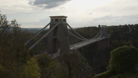 Sliding-Shot-of-the-Clifton-Suspension-Bridge-In-Bristol-England