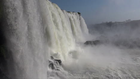 Iguaçu-Brazil-dramatic-waterfall