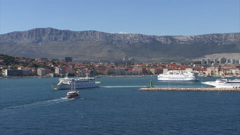 Croatia-ferry-and-sailboat-at-Split