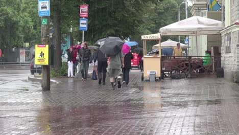 Tallinn-Estonia-pedestrians-on-a-rainy-day