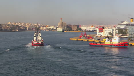 Greece-Piraeus-shipping-tug-boats