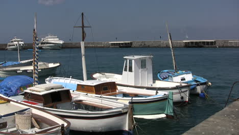 Italy-Capri-boats-in-harbor