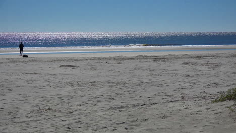 South-Carolina-lonely-figure-on-a-beach