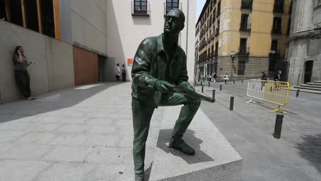 Madrid-Spain-old-town-statue