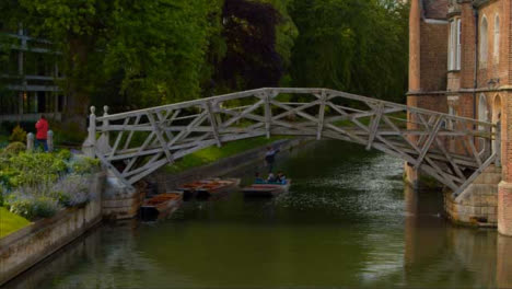 Tracking-Shot-of-Gondola-Approaching-Mathematical-Bridge