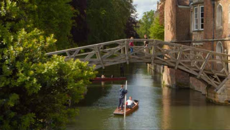 Tracking-Shot-Revealing-Gondolas-Underneath-the-Mathematical-Bridge-
