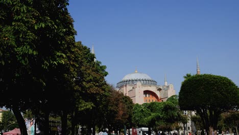 Wide-Shot-of-Hagia-Sophia-Mosque-In-Istanbul