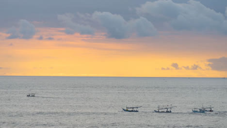 Wide-Shot-of-Fishing-Boats-Off-Bali-Coast