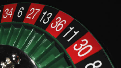 Close-Up-of-Roulette-Stopping