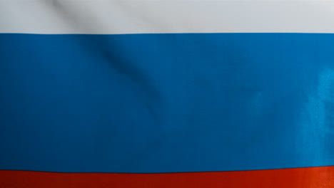 Pedestal-Shot-of-Russian-Flag-01