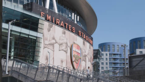 Außenansicht-Des-Emirates-Stadium-Heimstadion-Arsenal-Football-Club-London-12