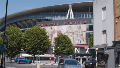 Außenansicht-Des-Emirates-Stadium-Heimstadion-Des-Arsenal-Football-Club-London-14