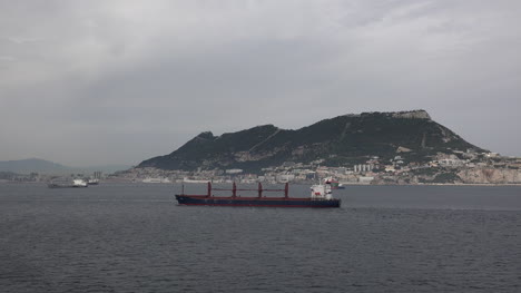Gibraltar-Freighter-Passing-The-Rock