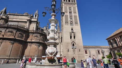 Seville-Tilts-Up-Giralda-Tower