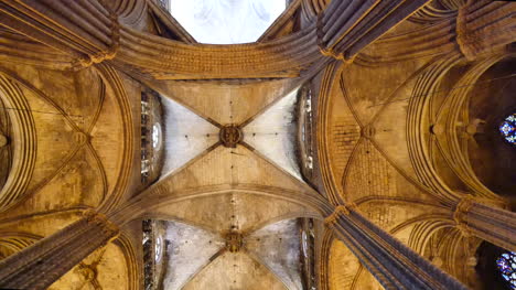 Spanien-Barcelona-Kathedrale-Gotische-Decke