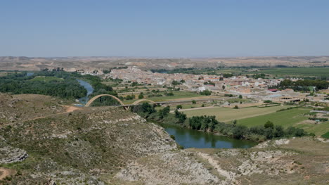 España-Río-Ebro-Con-Sastago-Más-Allá
