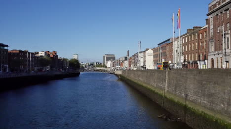 Irlanda-Río-Dublín-Liffey-Desde-El-Puente