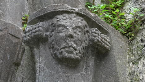 Ireland-Corcomroe-Abbey-Carved-Head-Decoration-