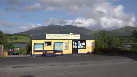 Ireland-Dingle-Peninsula-Cloghane-Village-Shop