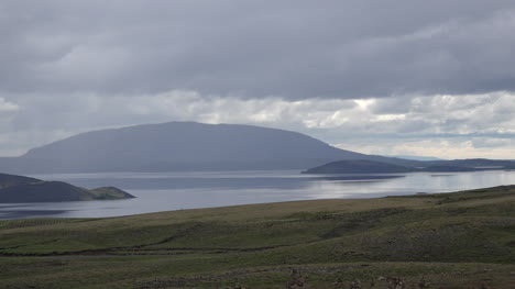 Islandia-Círculo-Dorado-Vista-Del-Lago-Pingvallavatn