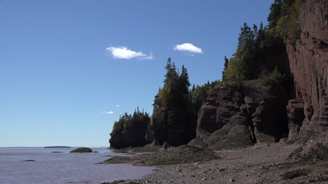 Kanada-Ufer-Bei-Ebbe-Bei-Hopewell-Rocks