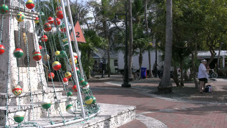Florida-Key-West-Harbor-Area-Floats-On-Monument
