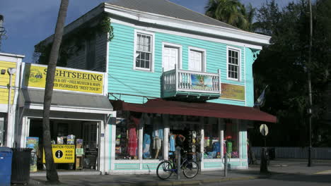 Florida-Key-West-Shops-In-Corner-Building