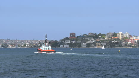 Australia-Sydney-Harbor-Tug-Boat