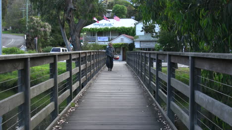 Australia-Great-Ocean-Road-Wood-Bridge
