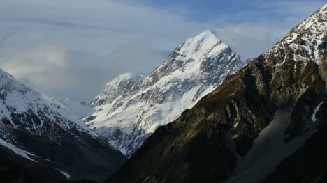New-Zealand-Mt-Cook-Peak-Rising