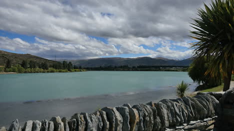 Nueva-Zelanda-Lago-Dunstan-Antigua-Ciudad-De-Cromwell