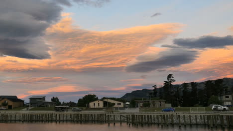 Neuseeland-Abendwolken-Pisa-Moorings-Pan