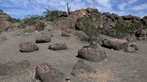 Arizona-Petroglyph-Site-Mit-Steinen