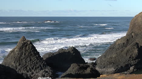 Oregon-Seal-Rocks-Big-Basalt-Rocks-Pan