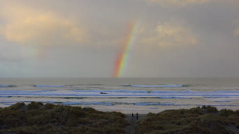 Oregon-Coast-Rainbow-And-Clouds-Acercar