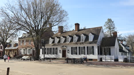 Virginia-Colonial-Williamsburg-Houses-And-Street