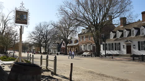 Virginia-Colonial-Williamsburg-View-Of-Street-And-Houses